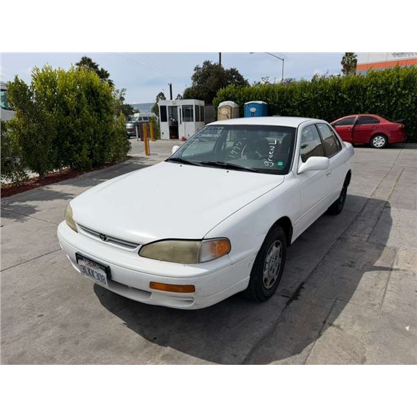 TOYT CAMRY 1995 T-DONATION
