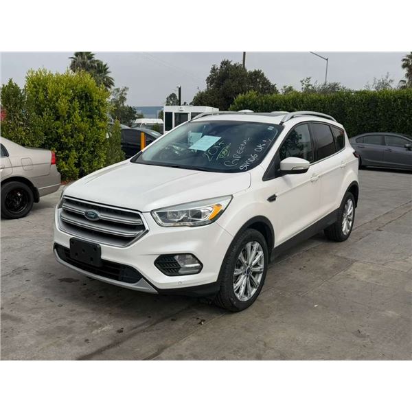 FORD  ESCAPE 2017 T-REPO-SMOG-2 DAYS