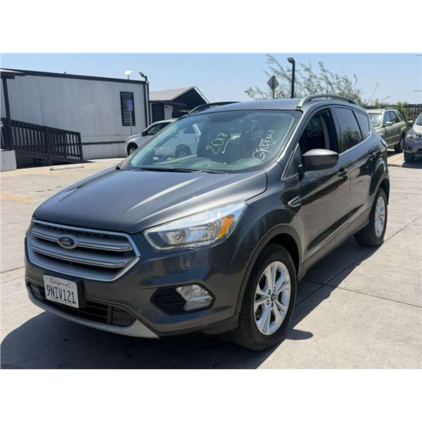 FORD  ESCAPE 2018 T-REPO 2 DAYS
