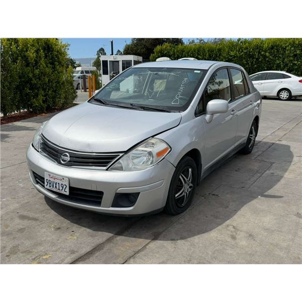 NISS VERSA 2011 T-DONATION