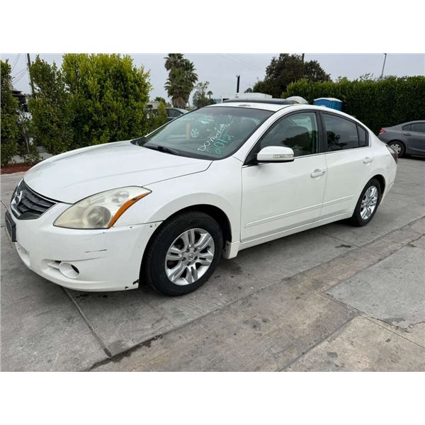 NISS ALTIMA 2012 O/S T-DON