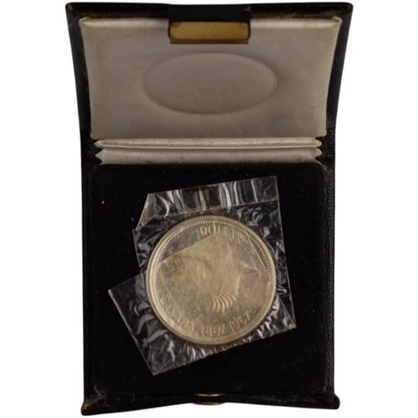 Canada 1967 Silver Dollar in Case