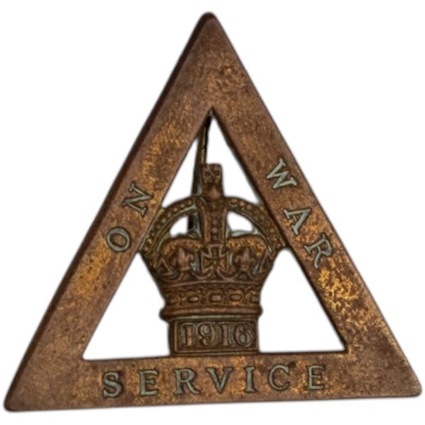 Great Britain WWI 1916 On War Service Badge