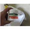 Image 6 : 2 Muscle Force 2 kg, 7 Golden Gel, 30 Mane and Tail Shampoo, Finger Brushes, Oil Dye