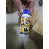 Image 8 : 2 Muscle Force 2 kg, 7 Golden Gel, 30 Mane and Tail Shampoo, Finger Brushes, Oil Dye