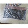 Image 3 : 2 Horse Blankets and 2 Wool Pads 24 x 24