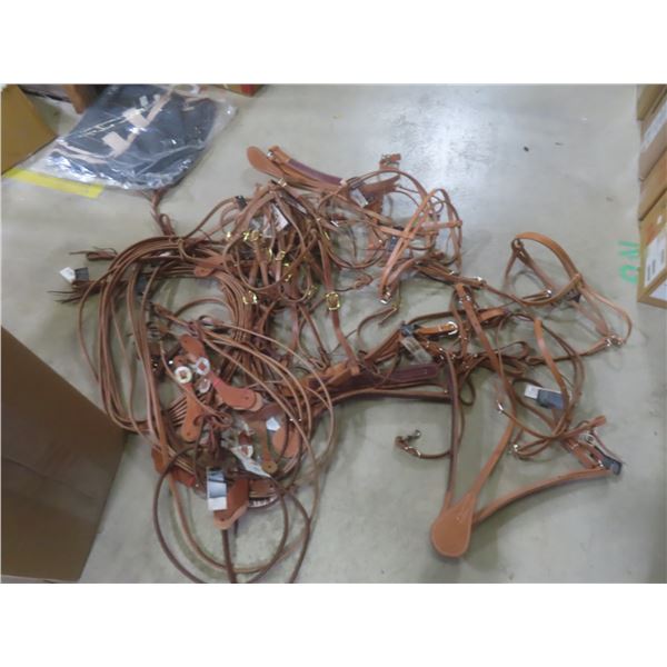 New Equine Tack Lot – Headstalls, Breast Strap, Reins and Spur Straps + (Quanities Listed in Picture