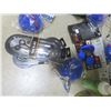Image 7 : Vita Oil, Coat Oil, Stainless Steel Bowls w/ Stand, Nail Clippers, Ball Puffs, Leashes