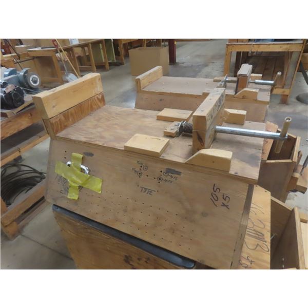 Wood Saddle Mould Clamp/Mould – Qty 5