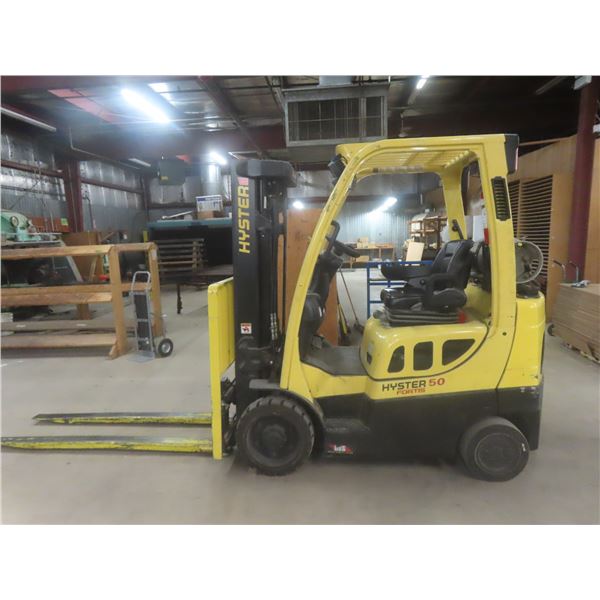 2016 Hyster 50 Fortis Forklift | Propane | 11,951 Hours | 5000LB Lift Capacity | 3-Stage Mast