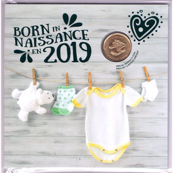 2019 Born in Canada Baby Gift Set
