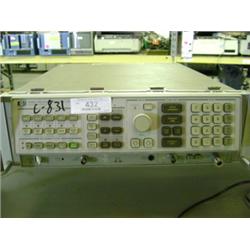 HP 8568A ANALYZER