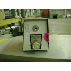 OPTRONICS D165 LIGHT SOURCE