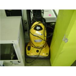 DIRT DEVIL VACCUM CLEANER