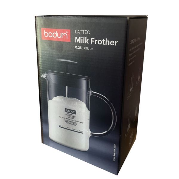 Bodum Latteo manual glass milk frother with a 0.25L capacity , MAKE YOUR CAPPUCINO AT HOME!