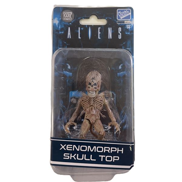 2018 Loyal Subjects SDCC exclusive Xenomorph Skull Top poseable figure.
