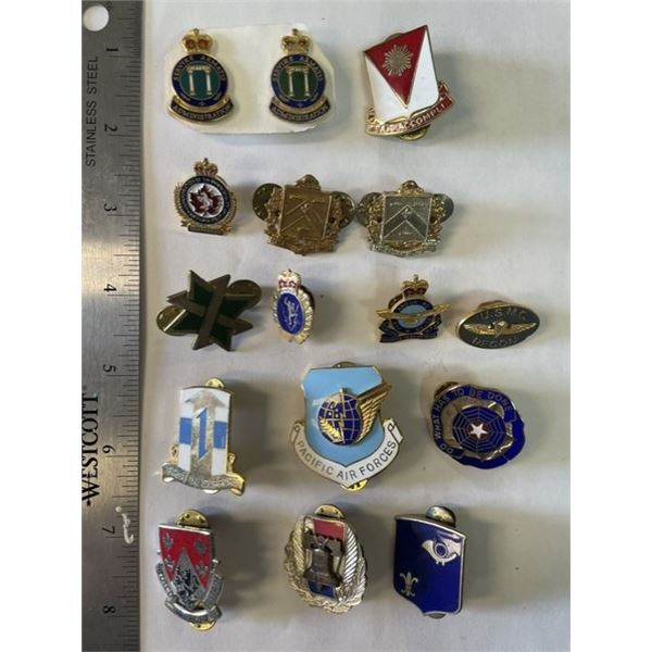 Militaria Pins