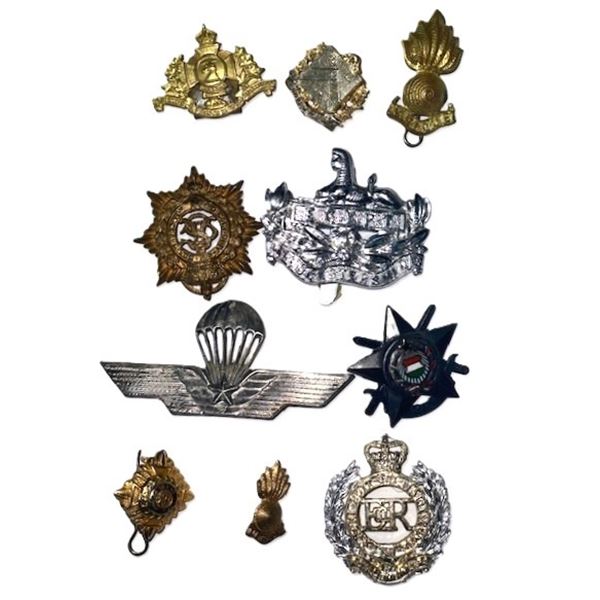 Militaria Pins