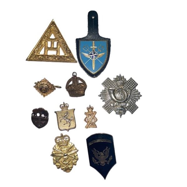 Militaria Pins