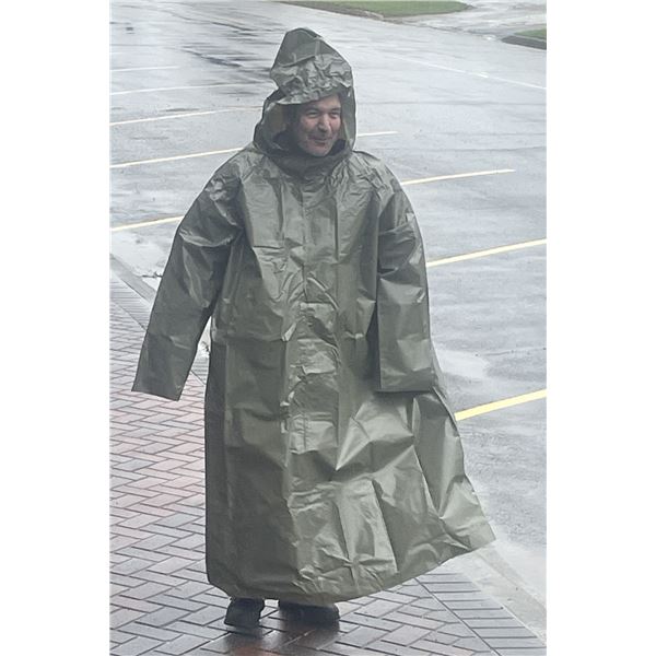 Canadian Armed Forces unissued rain jacket with mittens and tarp
