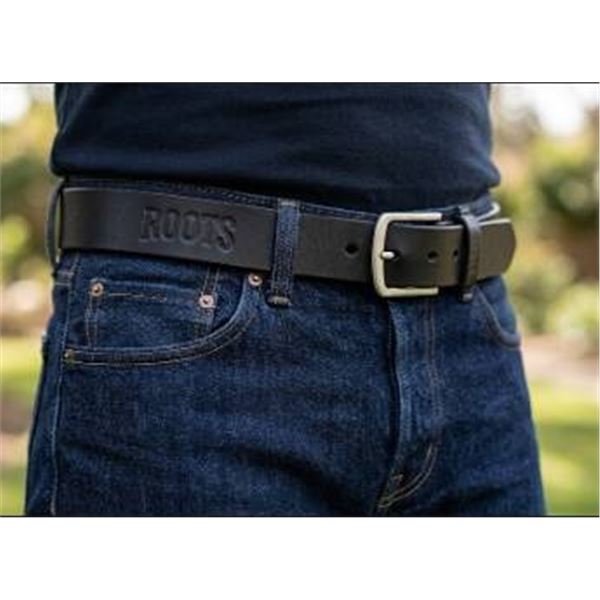 Roots Leather Belt Size 32-34 M/M