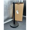 Image 2 : Black Metal Paper Towel Holder