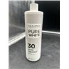 Image 2 : Clairol Pure White 30 Volume Cream Developer