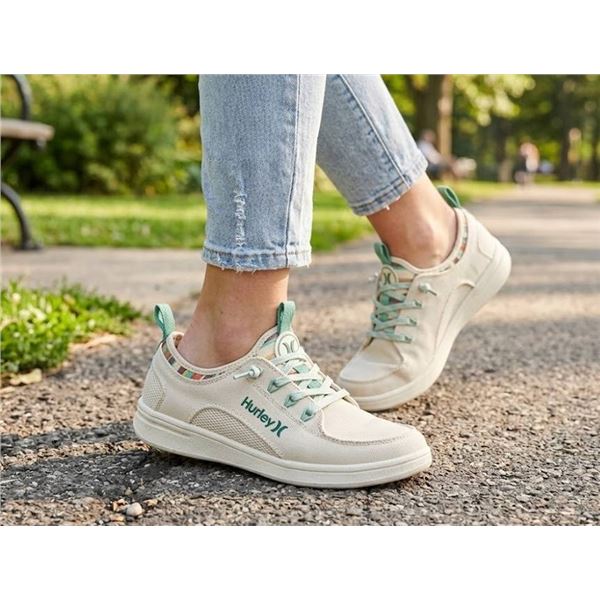 Hurley Beige/Green Sneakers Size 6