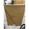 Image 2 : Amazon Basics 42" Portable Pet Soft Crate
