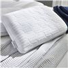 Image 1 : La-Z-Boy CoolRest Serene Foam Pillow Queen