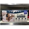 Image 2 : La-Z-Boy CoolRest Serene Foam Pillow Queen