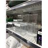 Image 3 : 8 Clear Plastic Storage Containers