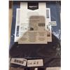 Image 2 : Amazon Basics Blue Microfiber Towels, Set of