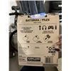 Image 3 : 48pc Kirkland Signature AA Alkaline Batteries