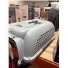 Image 3 : Voyageur Dogit Pet Carrier, 13 lb Capacity