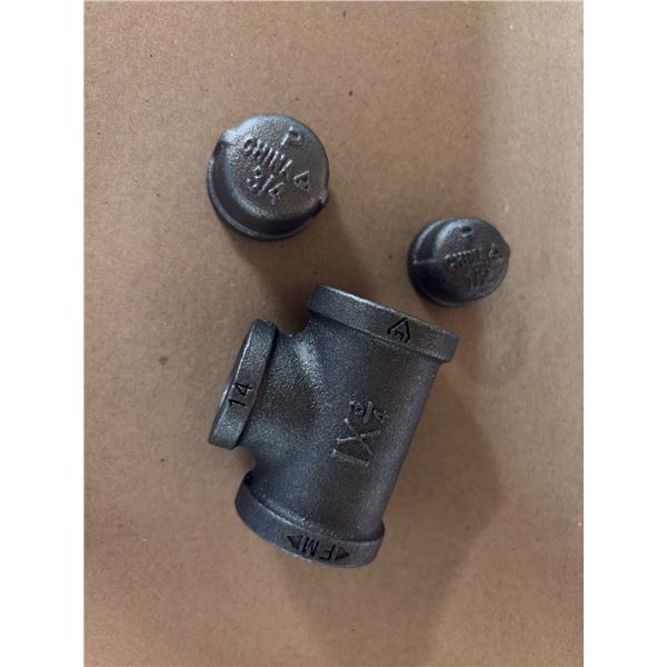 Cast Iron Tees and Plugs 3/4"