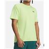 Image 1 : Under Armour Fitted T-Shirt, Size Large