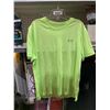 Image 2 : Under Armour Fitted T-Shirt, Size Large
