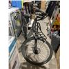 Image 3 : IGO 700 Series Electric Bicycle with cahrger