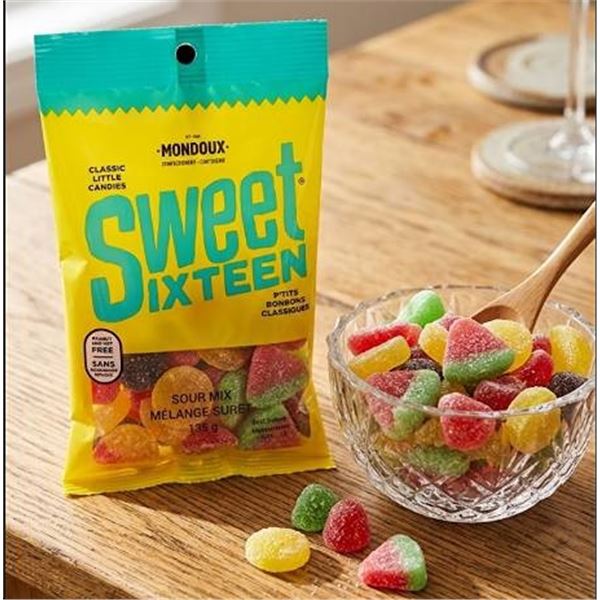 Sweet Sixteen Sour Mix Gummy Candies 135g