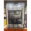 Image 2 : Bamboo World Queen Graham Bed in a bag Set incl. Sheets, pillow case and comforter,
