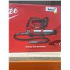 Image 4 : Milwaukee M18 2-Speed Grease Gun Kit