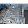 Image 3 : Stack of White Metal Wire Grates