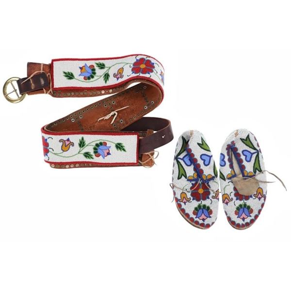 Ojibwe Fully Top Beaded Moccasins & Belt 1950-60s