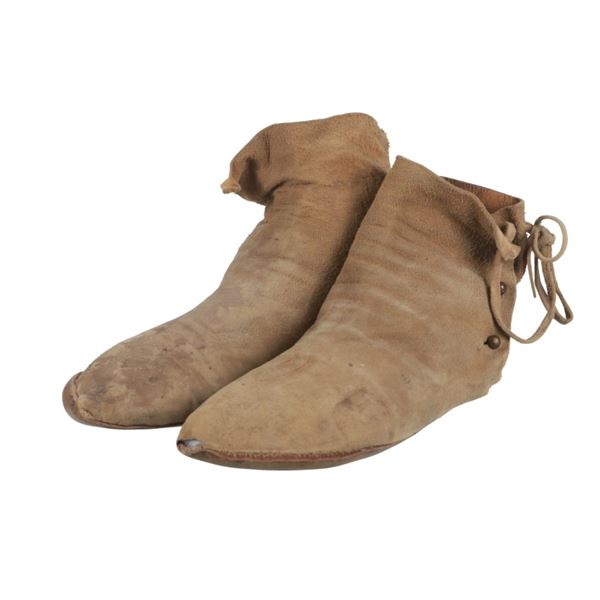 Blackfeet Chief Little Dog Owned Hide Moccasins