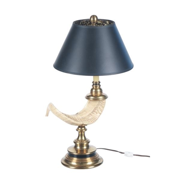 Early Vintage Rocky Mountain Rams Horn Table Lamp