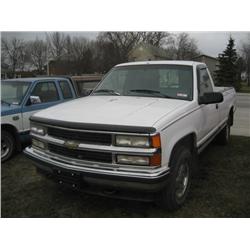 Chevrolet , 1995 Chevrolet K-10 4x4 reg cab pickup with 186,000