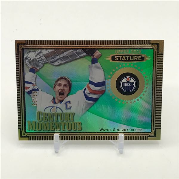 2019-20 UPPER DECK STATURE HOCKEY WAYNE GRETZKY TRADING CARD 66/99