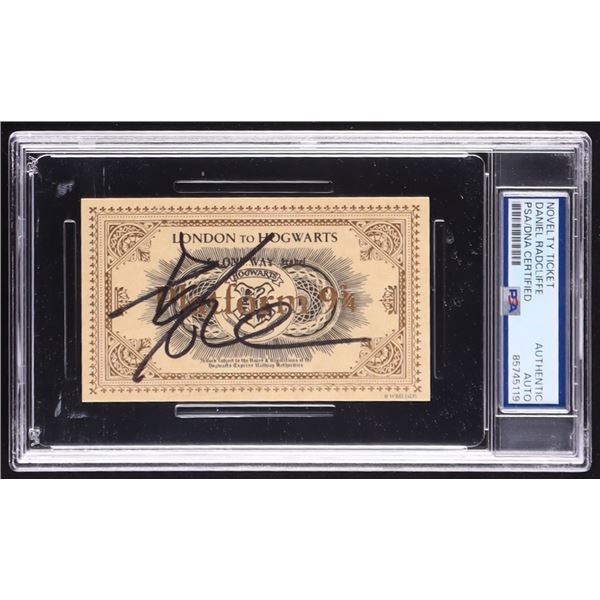DANIEL RADCLIFFE SIGNED HARRY POTTER TRAIN TICKET - PSA COA ENCASED