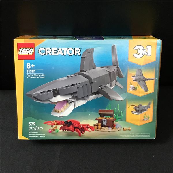 LEGO CREATOR #31381 FIERCE SHARK WITH A TREASURE CHEST SEALED IN ORIGINAL PACKAGING
